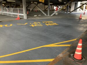 大型商業施設 駐車場床面改修工事施工後②
